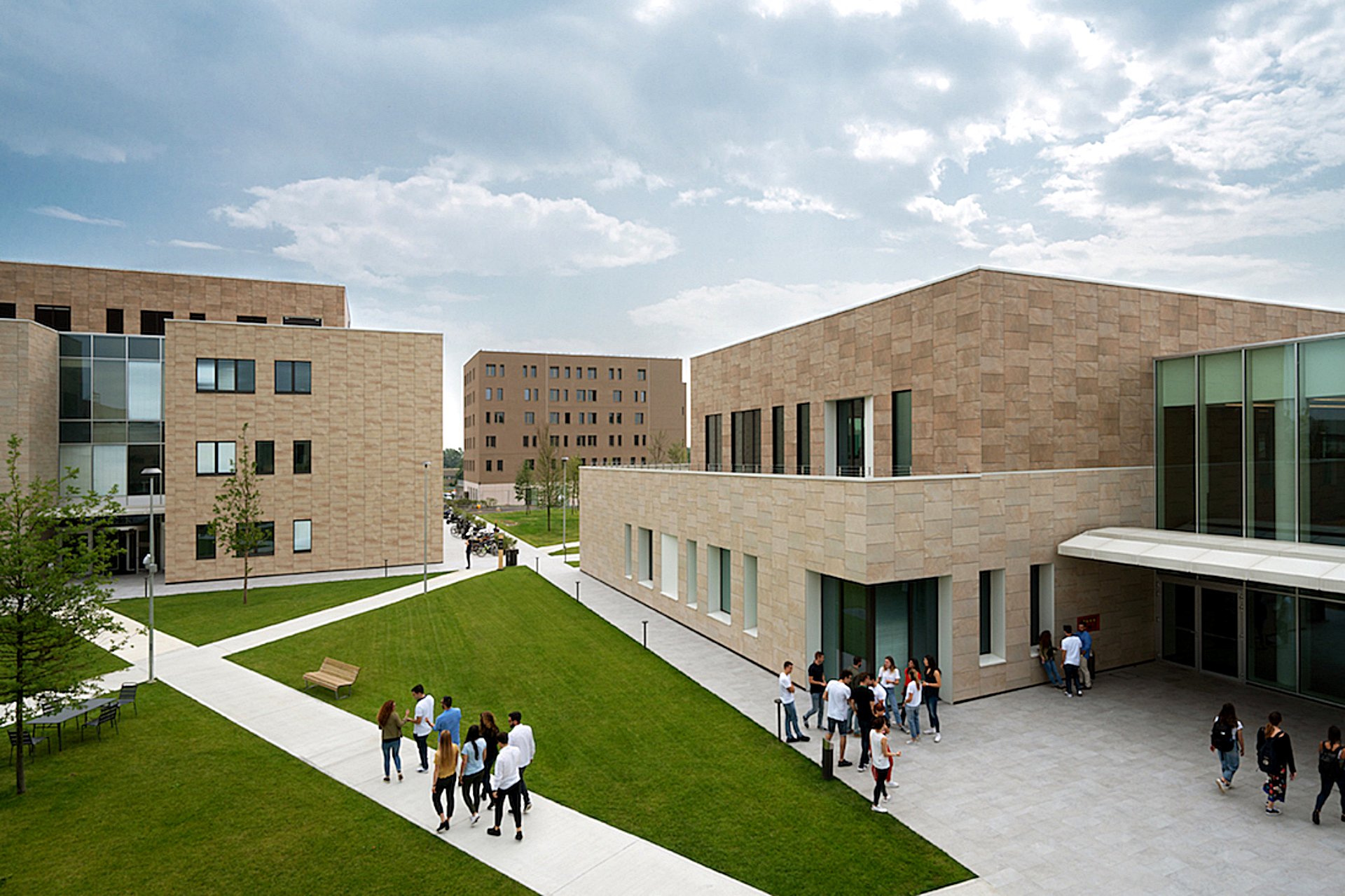 Humanitas university milan